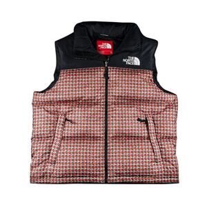 Brand New Supreme The North Face Studded Nuptse Vest Red Size‎ Medium New